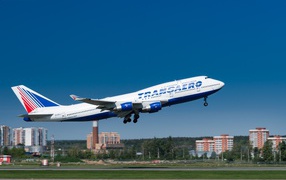 Boeing 747-412 EI-XLL  российской авиакомпании Transaero 