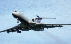 The TU-154 of Russian Aeroflot on the rise