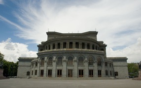 Армянский академический театр оперы и  балета   имени   А. Спендиарова, Ереван 