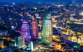 Пламенные башни вечером  Баку 