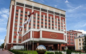 Президент отель город Минск 