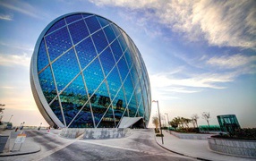 Необычный небоскреб Aldar HQ, Абу-Даби. ОАЭ 