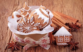 Новогоднее имбирное печенье с корицей