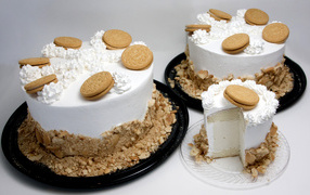 Аппетитные торты с белым кремом и печеньем Орео