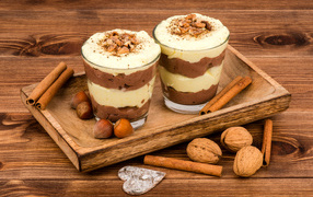 Сливочно - кофейный десерт с орехами и корицей