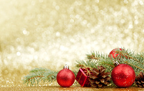 Еловая ветка, шишки и красные шарики, шаблон на поздравительной открытки