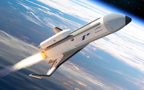 Экспериментального космический самолет Phantom Express в космосе