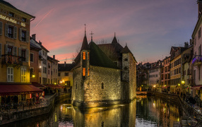 Островной дворец, музей истории города Анси,  Франция 