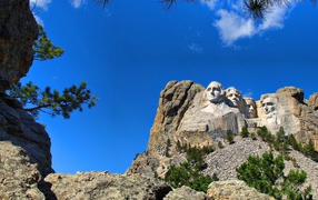Mount Rushmore with Presidents, US