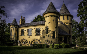 Здание музея Curwood Castle, Мичиган. США