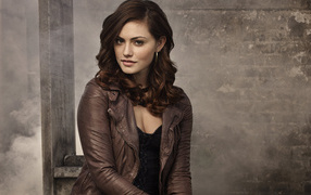 Красивая девушка австралийская актриса Фиби Тонкин