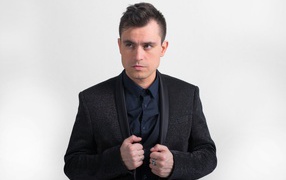 Участник Евровидения в Киеве 2017 от Словении Омар Набер  