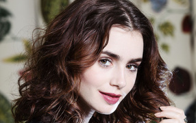 Young actress Brunette Lily Collins