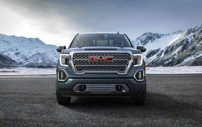 Автомобиль GMC Sierra, 2019 года вид спереди