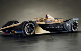 Гоночный автомобиль DS E-Tense FE 19 вид сбоку
