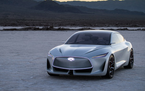 Серебристый автомобиль  Infiniti Q Inspiration Concept, 2018