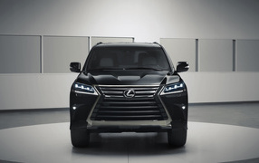 Черный стильный Lexus LX 570, 2019 года вид спереди