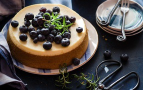 Аппетитный пирог с ягодами черники