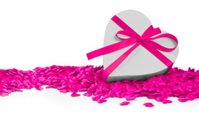 Большая подарочная коробка в форме сердца с маленькими сердечками на белом фоне подарок любимой 