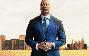 Американский актер Дуэйн Джонсон в костюме