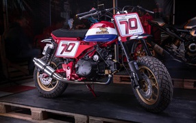 Motorcycle honda z125 monkey in the garage
