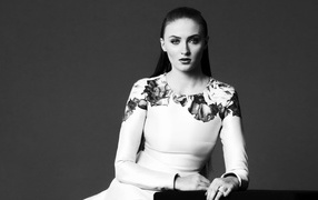 Actress Sophie Turner in a beautiful dress, black and white photo
