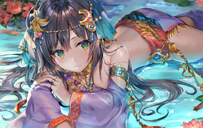 Красивая девушка аниме с украшениями на теле