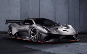 Серебристый спортивный автомобиль Brabham BT62 Road  2019 года