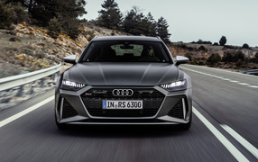 Автомобиль Audi RS 6 Avant 2019 года