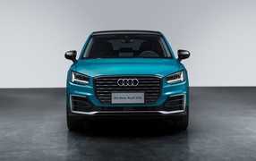 Кроссовер Audi Quattro Q2L, 2018 вид спереди