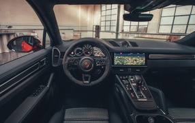 Black interior car 2018 Porsche Cayenne Turbo Coupe