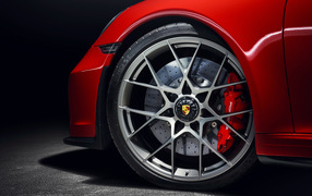 Front wheel of the car Porsche 911