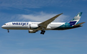 Пассажирский самолет Boeing 787-9 авиакомпании WestJet