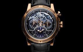 Дорогие мужские часы Louis Moinet  на черном фоне