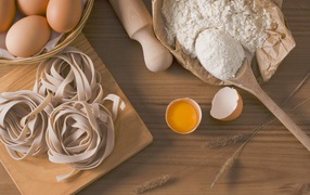 Eggs and flour for homemade noodles