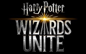 Логотип новой видеоигры Harry Potter: Wizards Unite, 2019 года на черном фоне