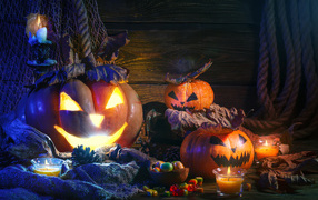 Тыквы и сладости на праздник Хэллоуин 