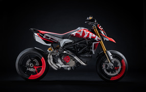 Мотоцикл Ducati Hypermotard 950 Concept 2019 года вид сбоку
