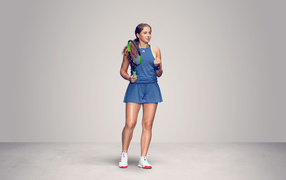 Латвийская теннисистка Елена Остапенко в форме с ракеткой