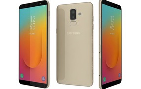 Новый смартфон Samsung Galaxy J8 на белом фоне