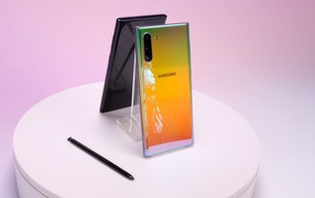 The new smartphone Samsung Galaxy Note 10