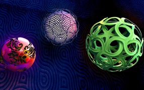 Необычные фигурные шары на синем фоне