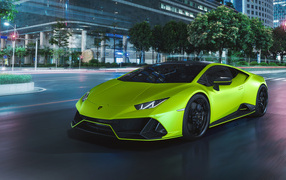 Автомобиль Lamborghini Huracán EVO 2021 года в городе