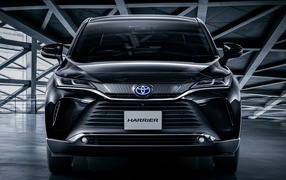 2020 black Toyota Harrier car front view