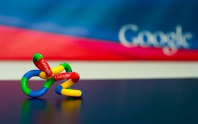 Значок google на столе