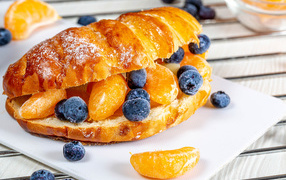 Croissant with Tangerine and Blueberry Slices