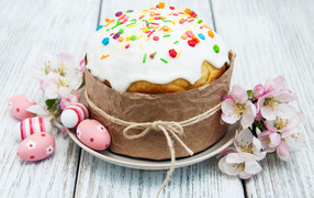 Delicious Easter cake with icing for Easter Light holiday