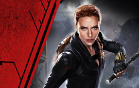 Актриса Скарлетт Йоханссон главная героиня фильма Чёрная вдова