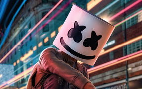 Диджей Маршмеллоу крупным планом