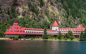 Big hotel by the water in the mountains, Canada